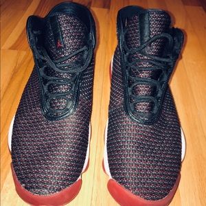 Jordan horizon size: 12